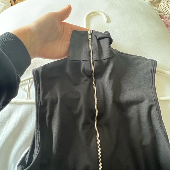 Bumpsuit Stevie - Picture 6 of 6